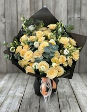 Букет цветов из:  Розы и Лизиантусы #REPLACE_PRED# Ильинка Тульская область