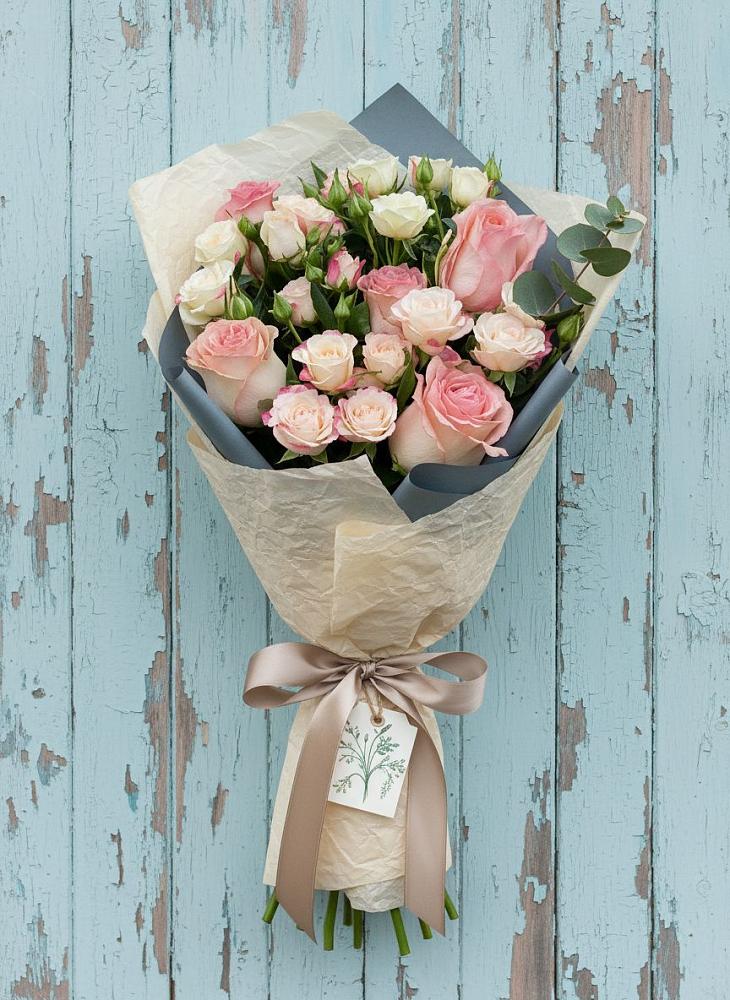 Букет цветов из: Розы в Ильинка Тульская область