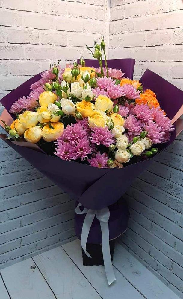 Букет цветов из: Хризантемы и Розы в Ильинка Тульская область