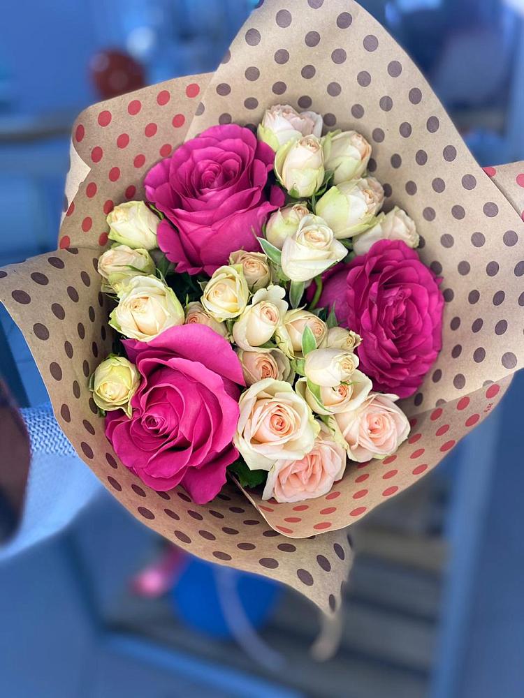 Букет цветов из: Розы в Ильинка Тульская область