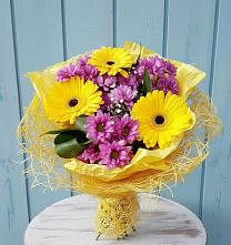 Букет цветов из:  Хризантемы и Герберы в Ильинка Тульская область