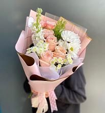 Букет цветов из:  Хризантемы и Розы в Ильинка Тульская область