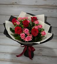 Букет цветов из:  Розы в Ильинка Тульская область