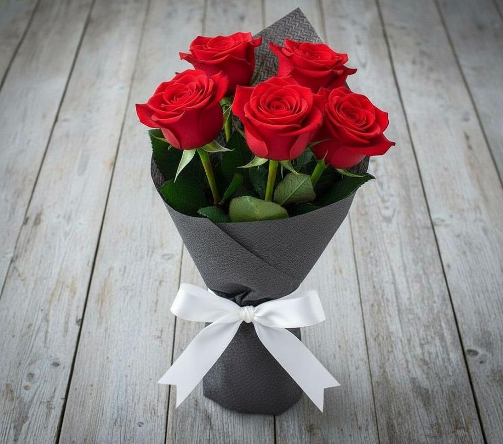 Букет 5 Красных роз Эдлесс Лав в Ильинка Тульская область
