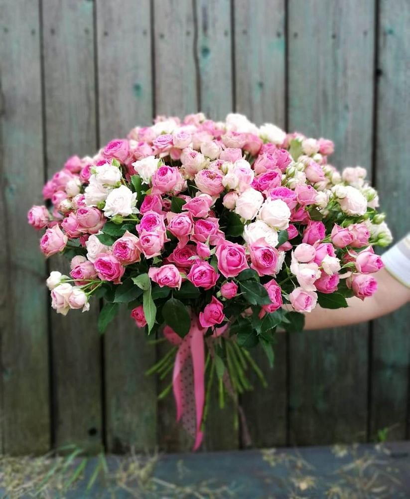 Букет Розовые кустовые розы Натали и Лав Лидия в Ильинка Тульская область