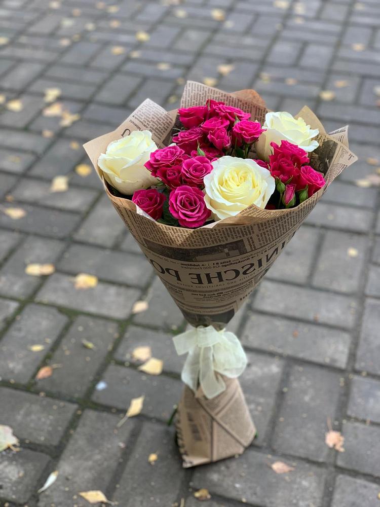 Букет цветов из: Розы в Ильинка Тульская область