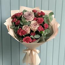 Букет цветов из:  Гвоздики и Розы в Ильинка Тульская область