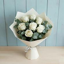 Букет Белые розы в Эвкалипте в Ильинка Тульская область