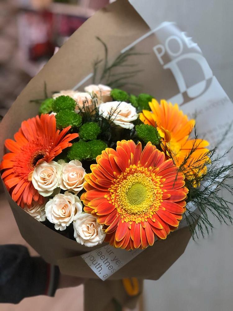 Букет цветов из: Герберы, Хризантемы и Розы в Ильинка Тульская область