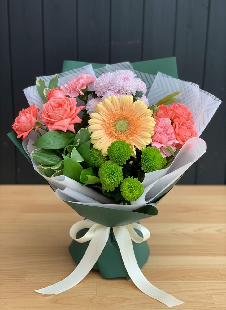 Букет цветов из: Гвоздики, Розы, Герберы и Хризантемы в Ильинка Тульская область